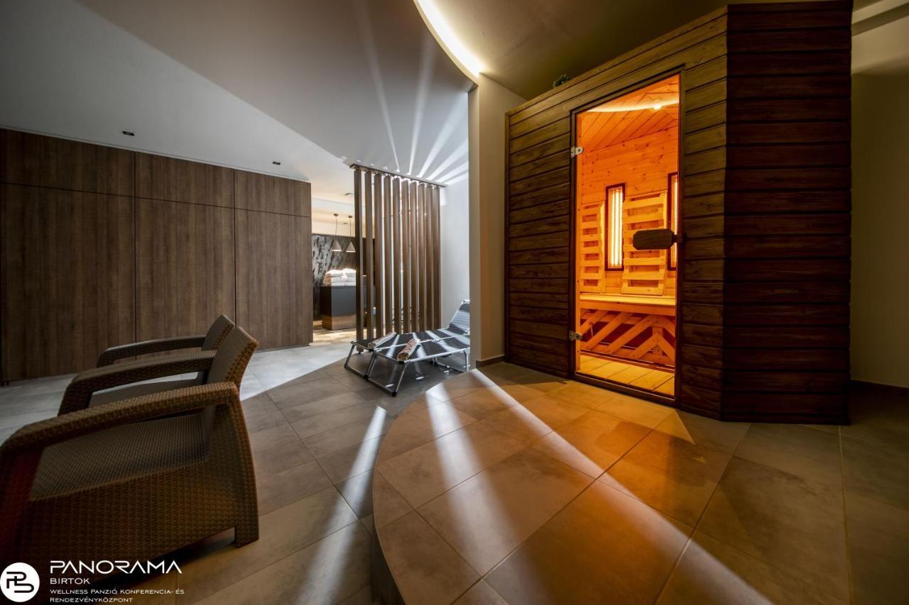 Panoráma Birtok - Wellness Panzió, Konferencia és Rendezvényközpont Acomodação com café da manhã Győrújbarát Exterior foto