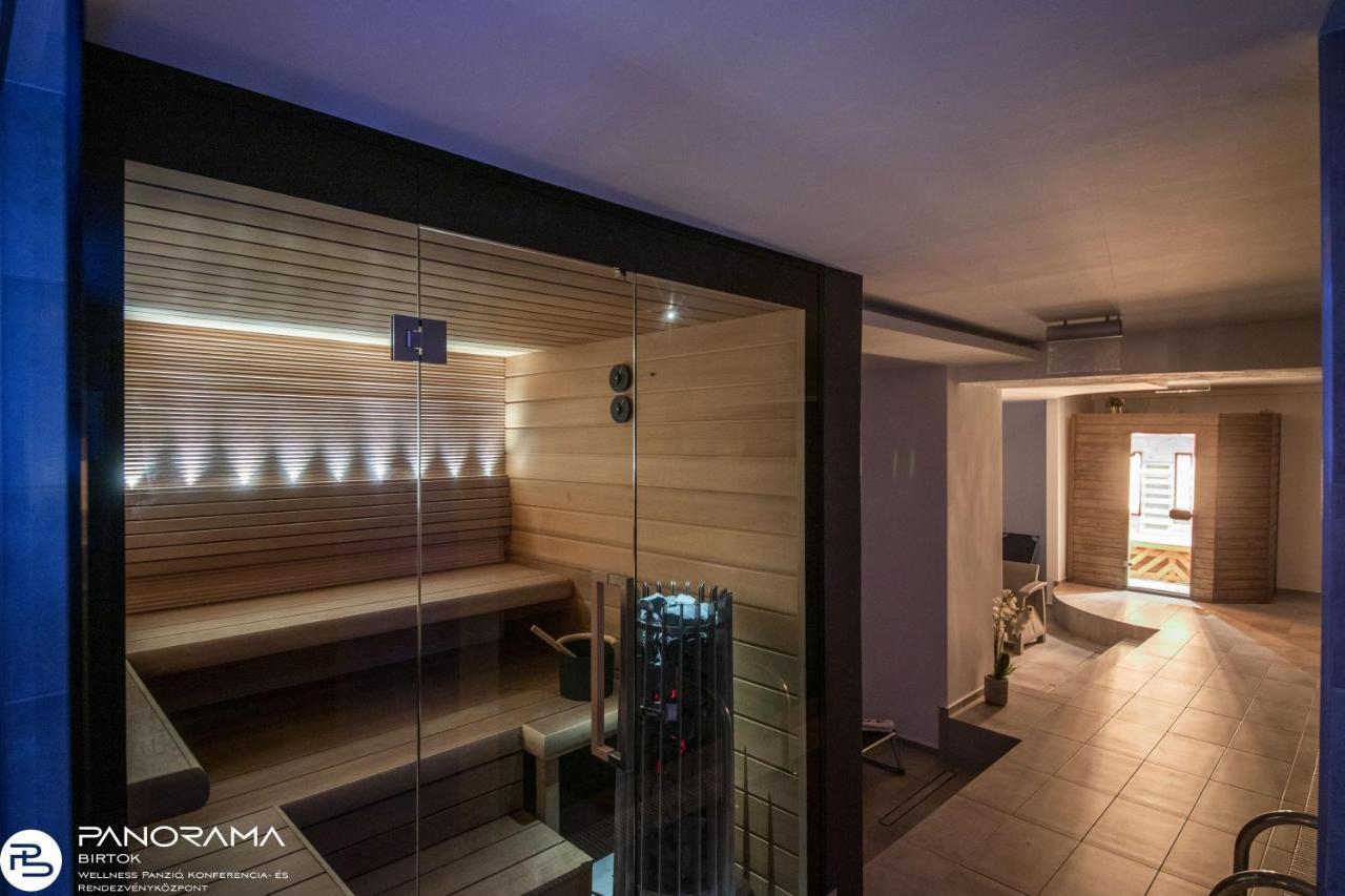 Panoráma Birtok - Wellness Panzió, Konferencia és Rendezvényközpont Acomodação com café da manhã Győrújbarát Exterior foto