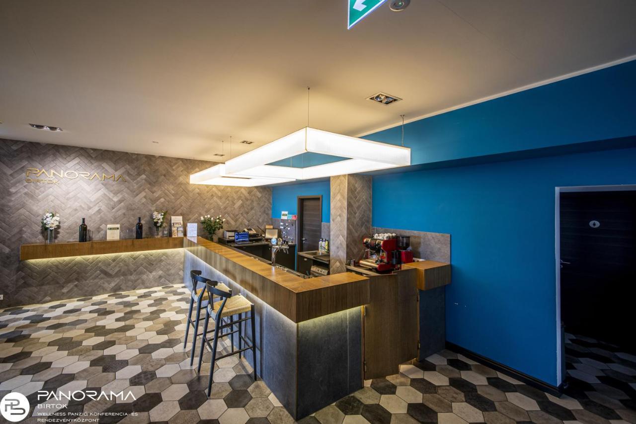 Panoráma Birtok - Wellness Panzió, Konferencia és Rendezvényközpont Acomodação com café da manhã Győrújbarát Exterior foto